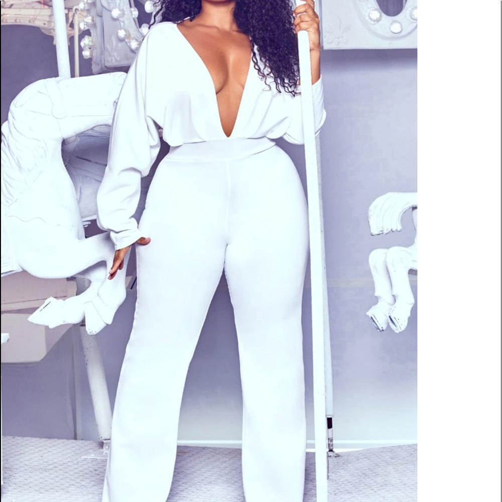 Plus White Pleated Balloon Sleeve Jumpsuit